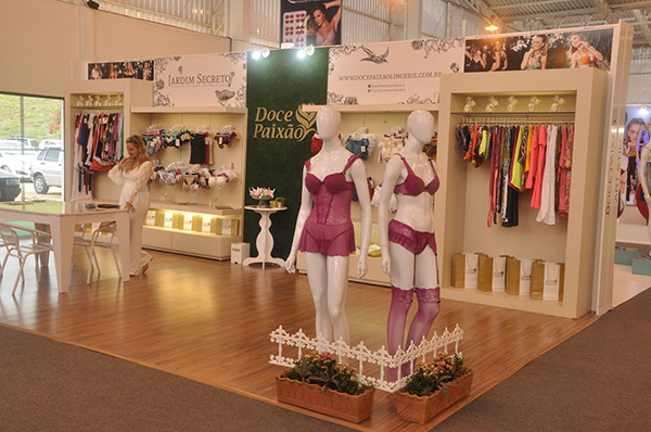 Felinju - Feira de Lingerie de Juriaia-MG 2015