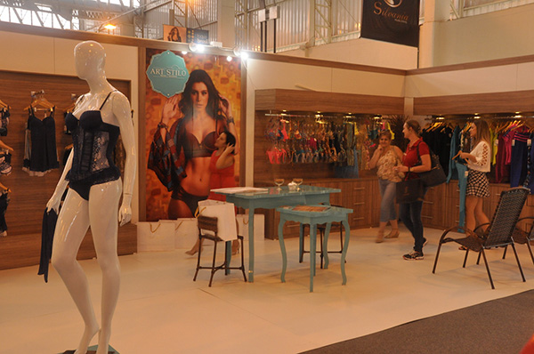 Felinju - Feira de Lingerie de Juriaia-MG 2015