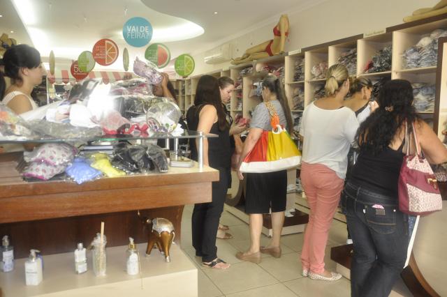 Outlet Juruaia 2016 - Liquidação de Lingerie, Moda Íntima, Moda Praia e Moda Fitness
